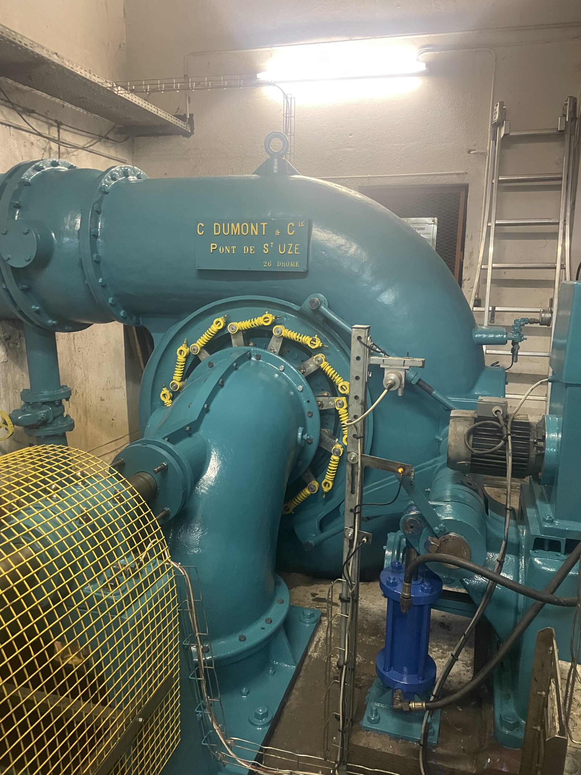 Turbine Francis rénovée – installation SMHYDRO