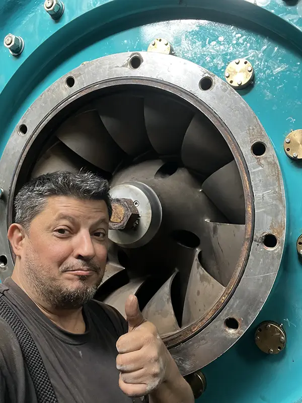 Portrait de Sébastien Marcoux, expert en hydroélectricité et rénovation de moulins à eau en Ardèche